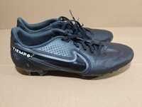 buty piłkarskie korki Nike  Legend 9 roz  44,5