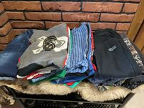 Mega paka ciuchy 122-128, chłopięce, spodnie, bluzy, koszulki, piżamy