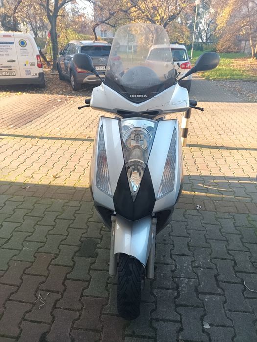 OKAZJA! Honda Pantheon 4T - Niezawodny Maxi Skuter za 1500 zł!