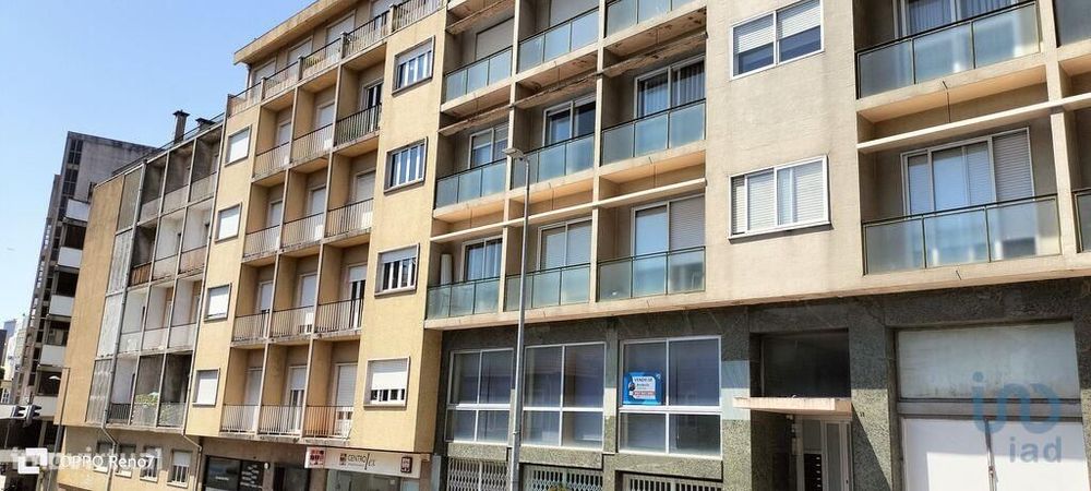 Loja / Estabelecimento Comercial em Bonfim de 197,00 m2
