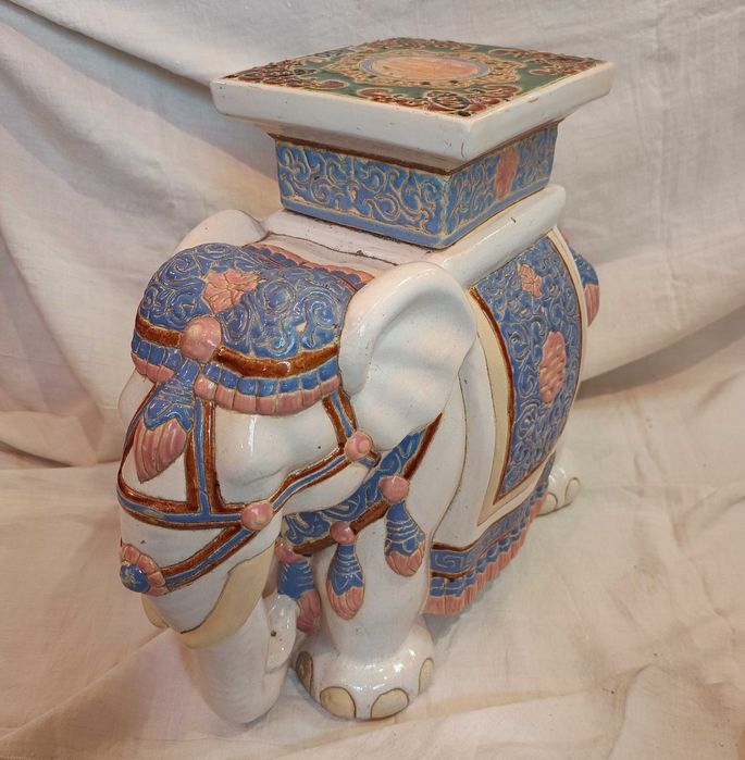 Bancos Jardim Elefantes Cerâmica