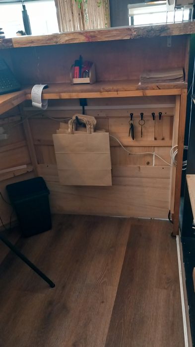 Balcão 100% madeira em L