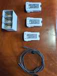 DJi carregador + 3 baterias + 2 cabos