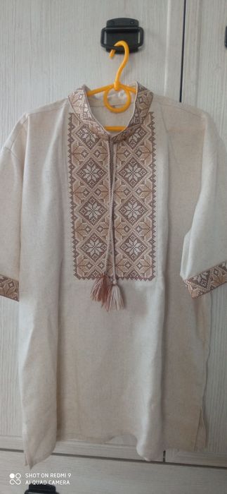 Вишиванка на короткий рукав