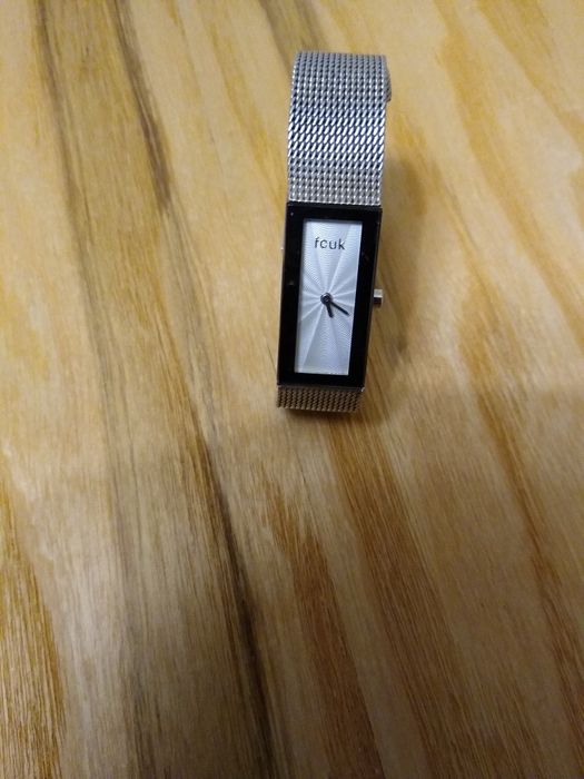 Zegarek na baterię FCUK