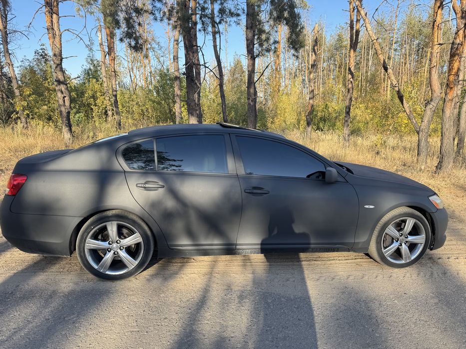 Лексус GS300 в отличном  состоянии