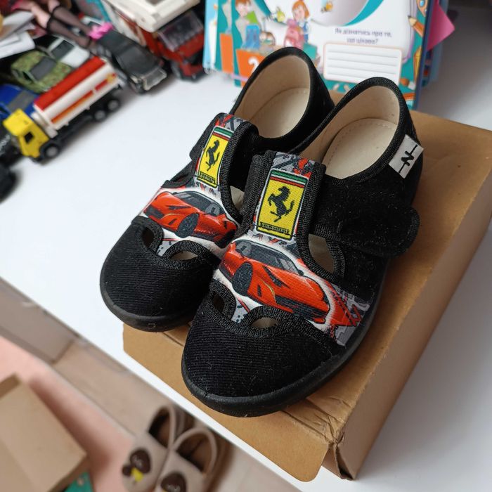 Тапки дитячі для хлопчика Waldi.31 розмір, нові