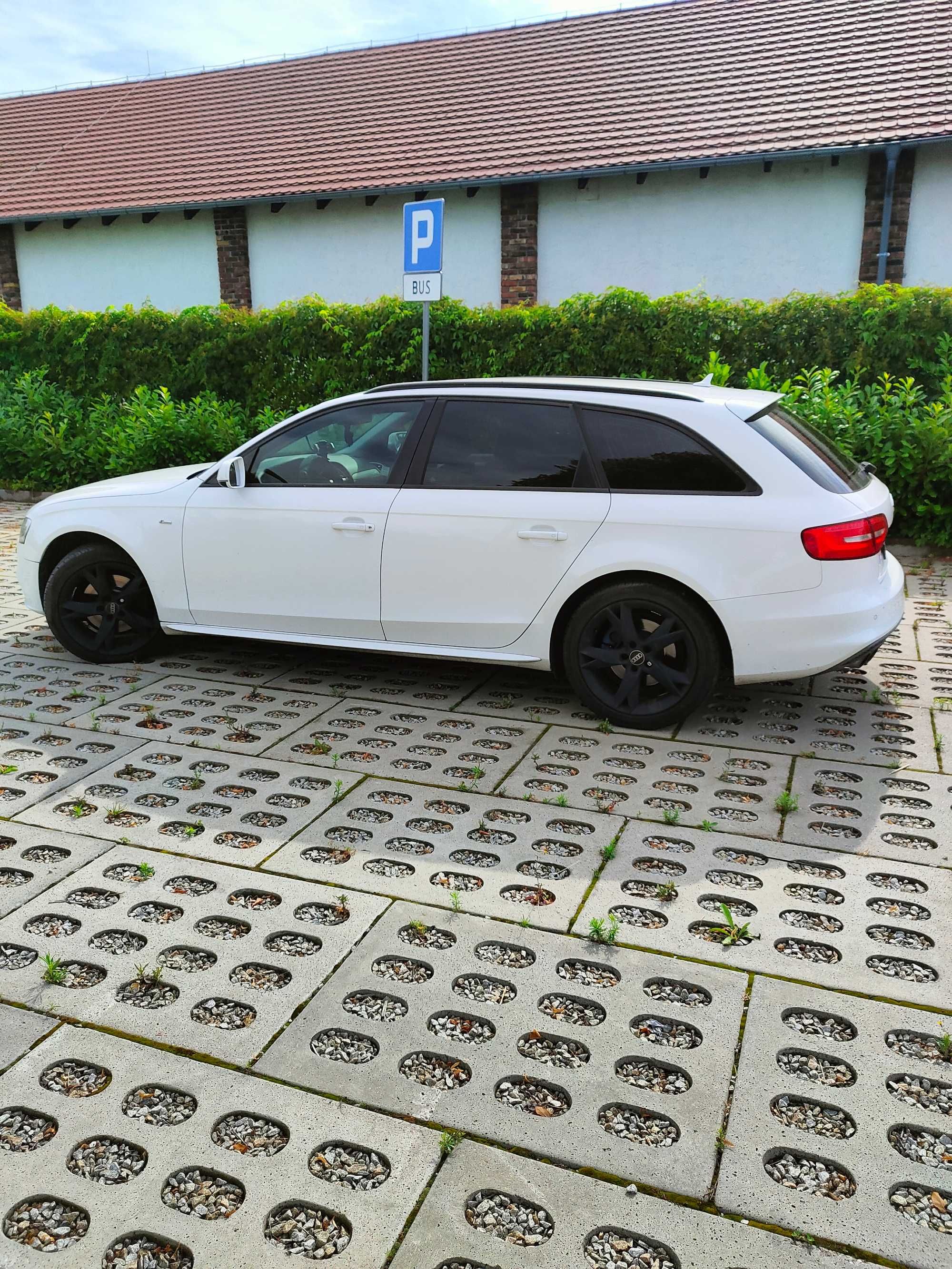 Audi A4B8 QUATTRO 177 km