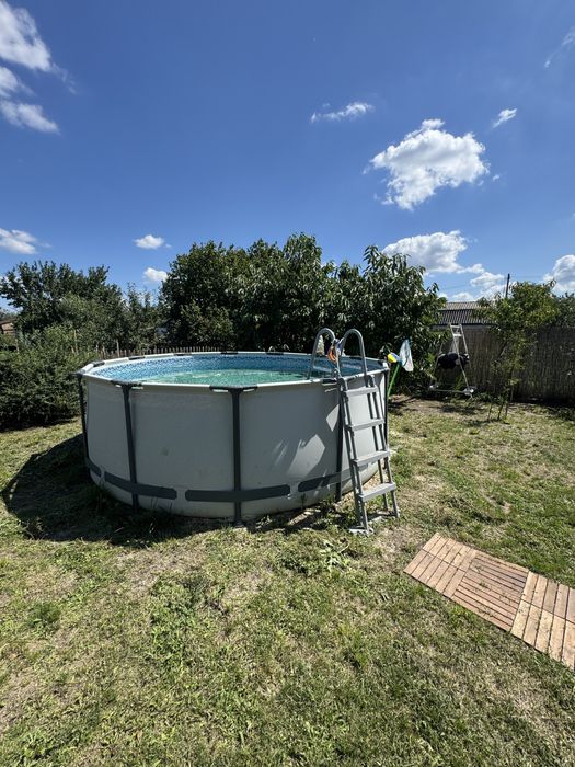 Продам дачу на пзто для отдыха и проживания с басейном