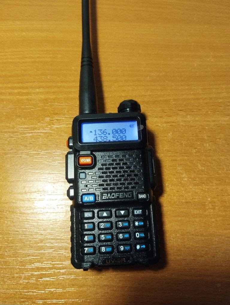 Рация Baofeng UV-5R