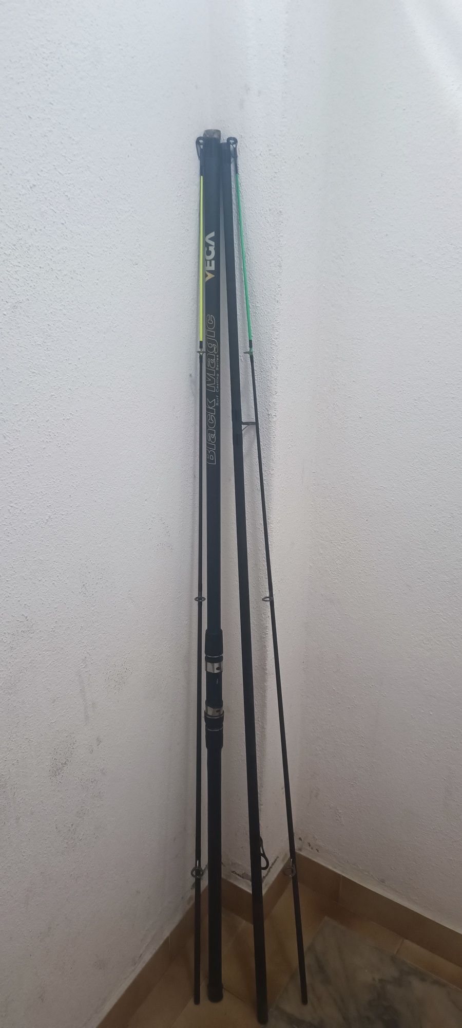 Cana surf casting Vega black Magic 4 5m