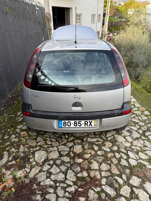 Vendo Opel Corsa em ótimo estado