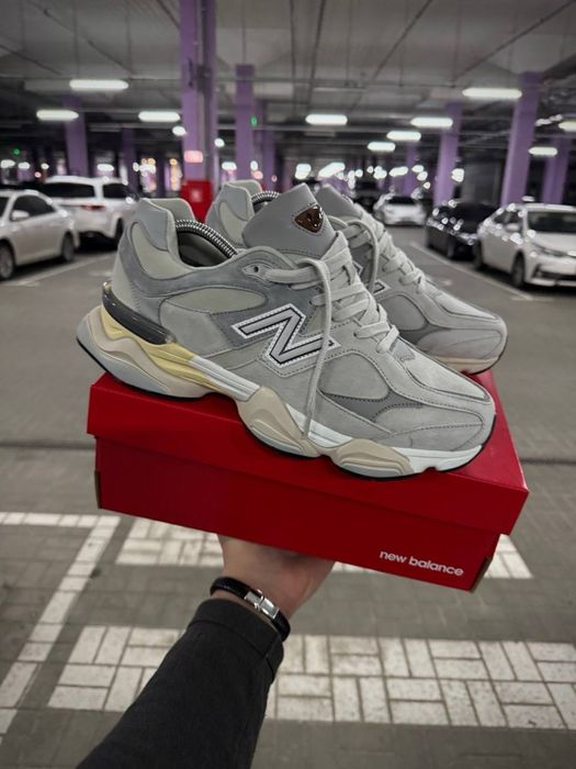 зимові кросівки new balance 9060 waterproof