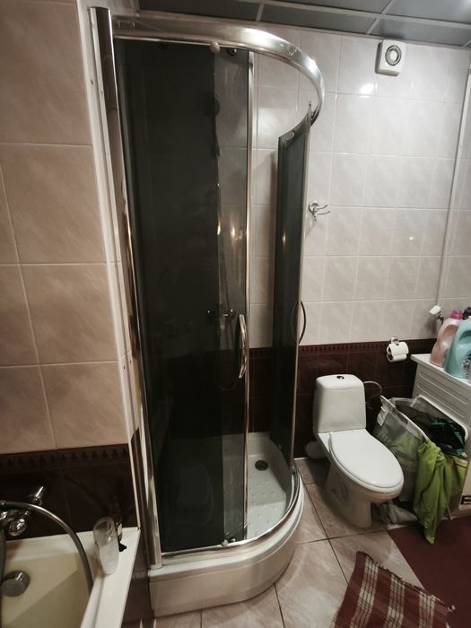 Душова кабіна скло