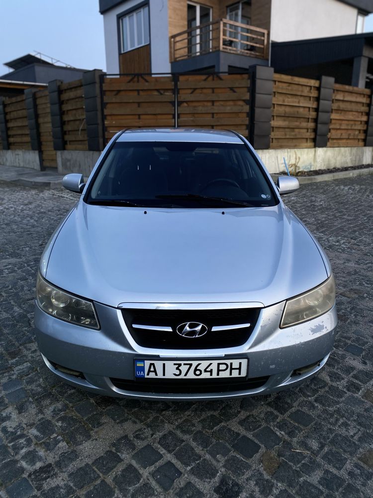 Продам hyundai sonata 2006 рест 2 дизель