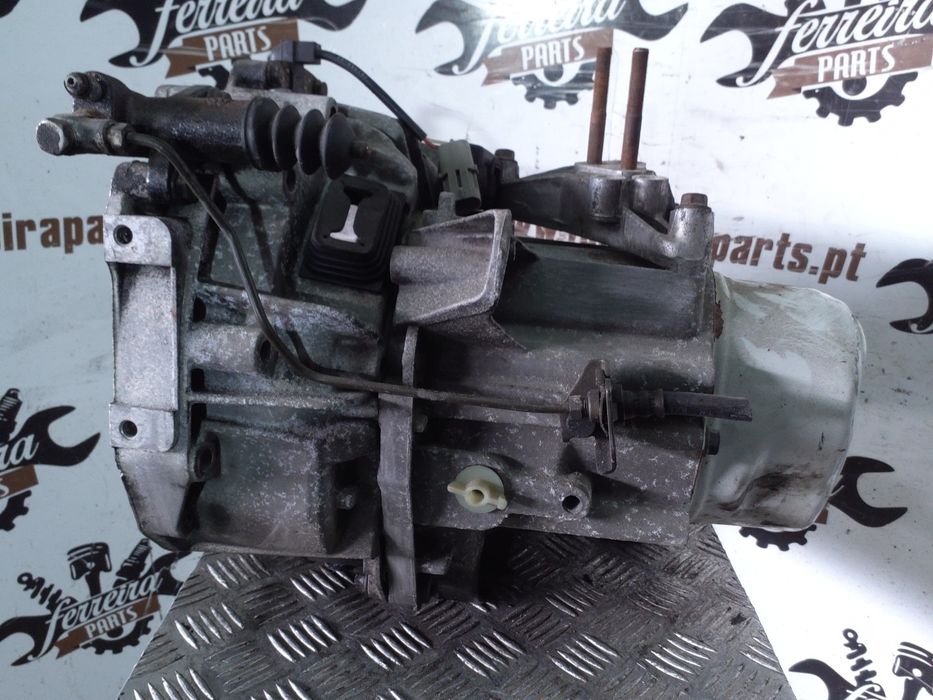CAIXA DE VELOCIDADES MITSUBISHI CARISMA 1.9 TD REF: JC5225
