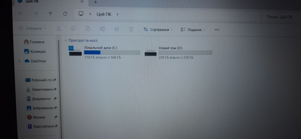 Asus /FHD/IPS/Ryzen 5 3550H/3.7 GHz/16 ГБ/SSD 180/Radeon rx 560x
