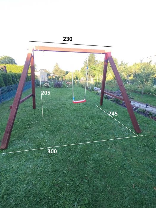 Rama drewniana do huśtawki ogrodowej