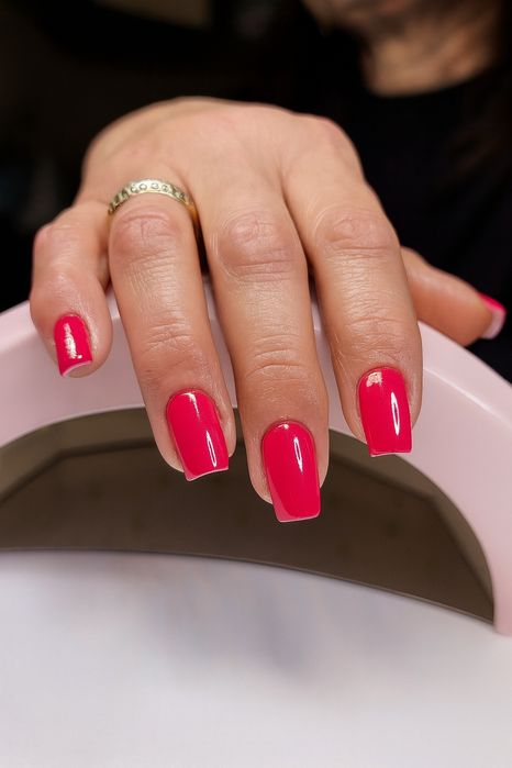 Манікюр 350 грн. м.Дарниця.