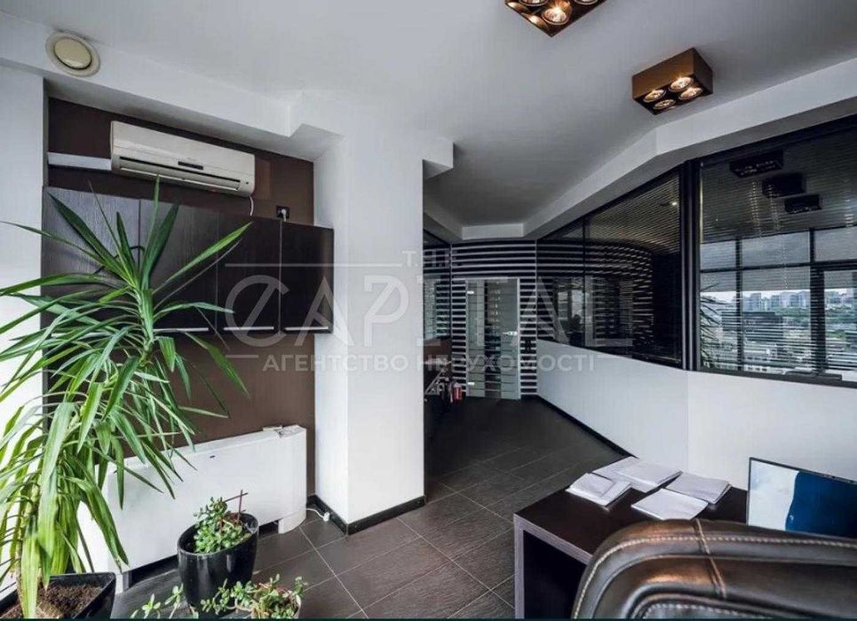 Продаж офіс  182 м2, Велика Васильківська, Центр