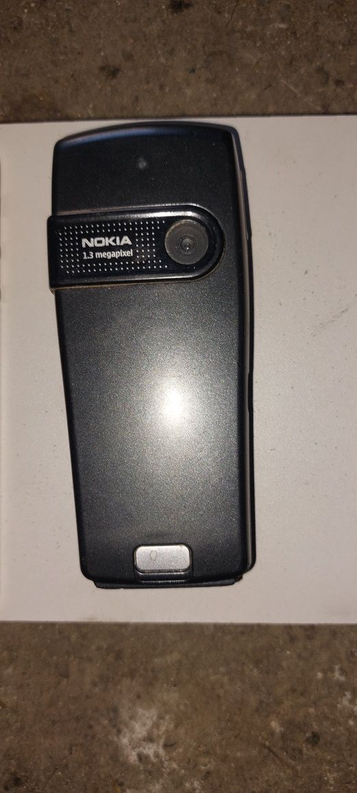 Nokia i iphone używane