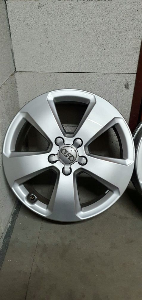 Felgi aluminiowe Audi, 17 cali, 5x112. Stan idealny