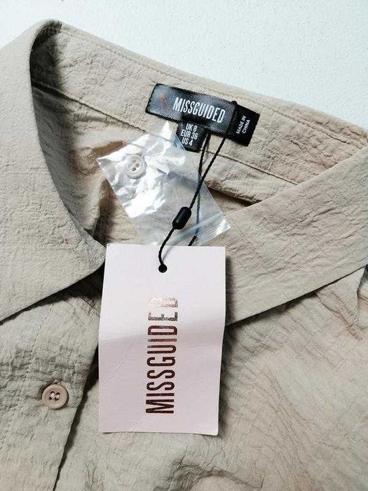 Длинное свободное платье рубашка с разрезами