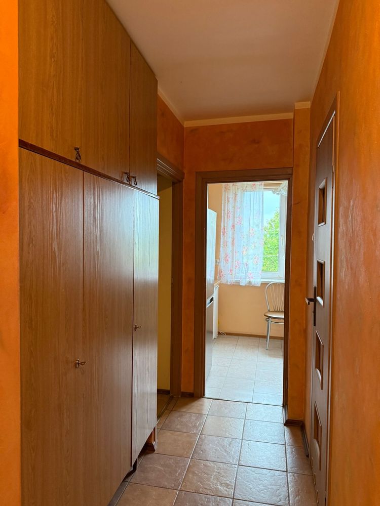 Sprzedam zadbane, dwu pokojowe mieszkanie z balkonem w Michalowie