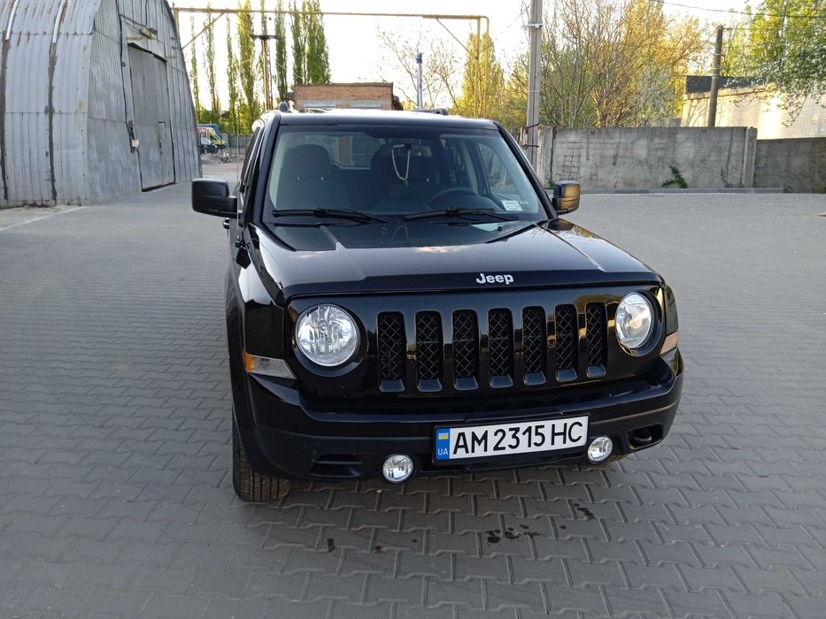 Продам автомобиль Jeep Patriot