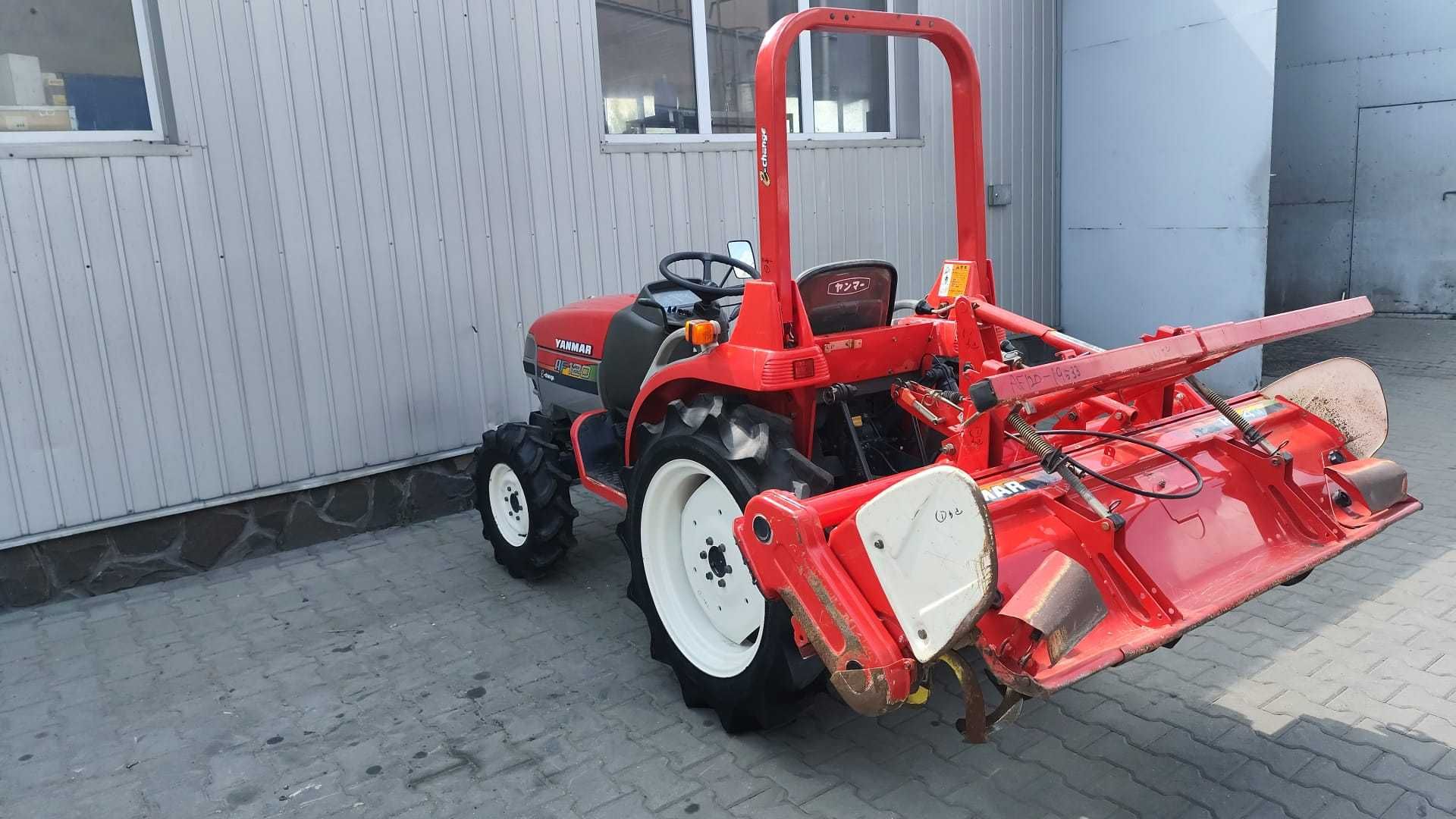 Japoński traktorek Yanmar AF 120 z glebogryzarką 4x4 20 KM Rewers