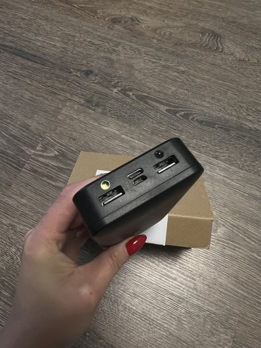 Павер банк Power Bank на 20000 mAh чорний