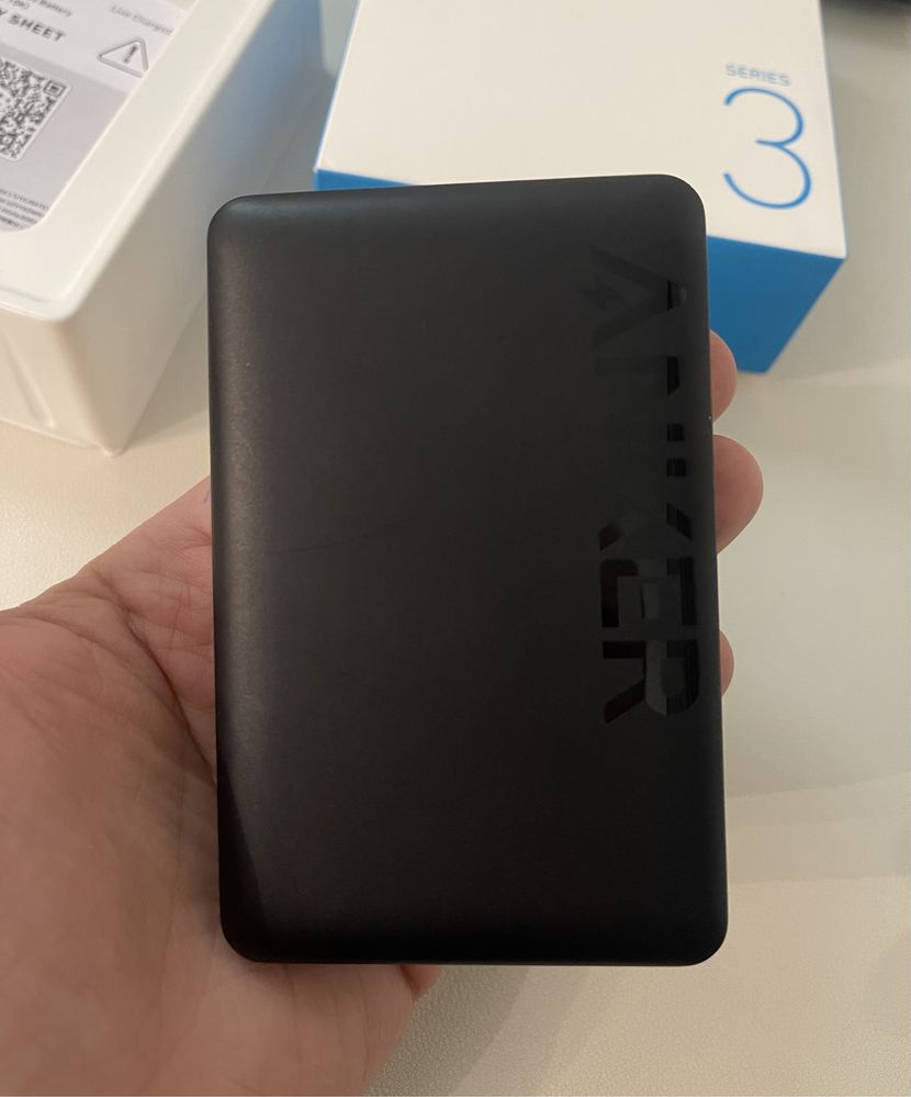 Магнітний Power Bank Anker 334 Black.
