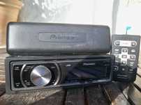 radio samochodowe Pioneer DEH-P6000UB CD 2 AUX USB pilot pełny panel