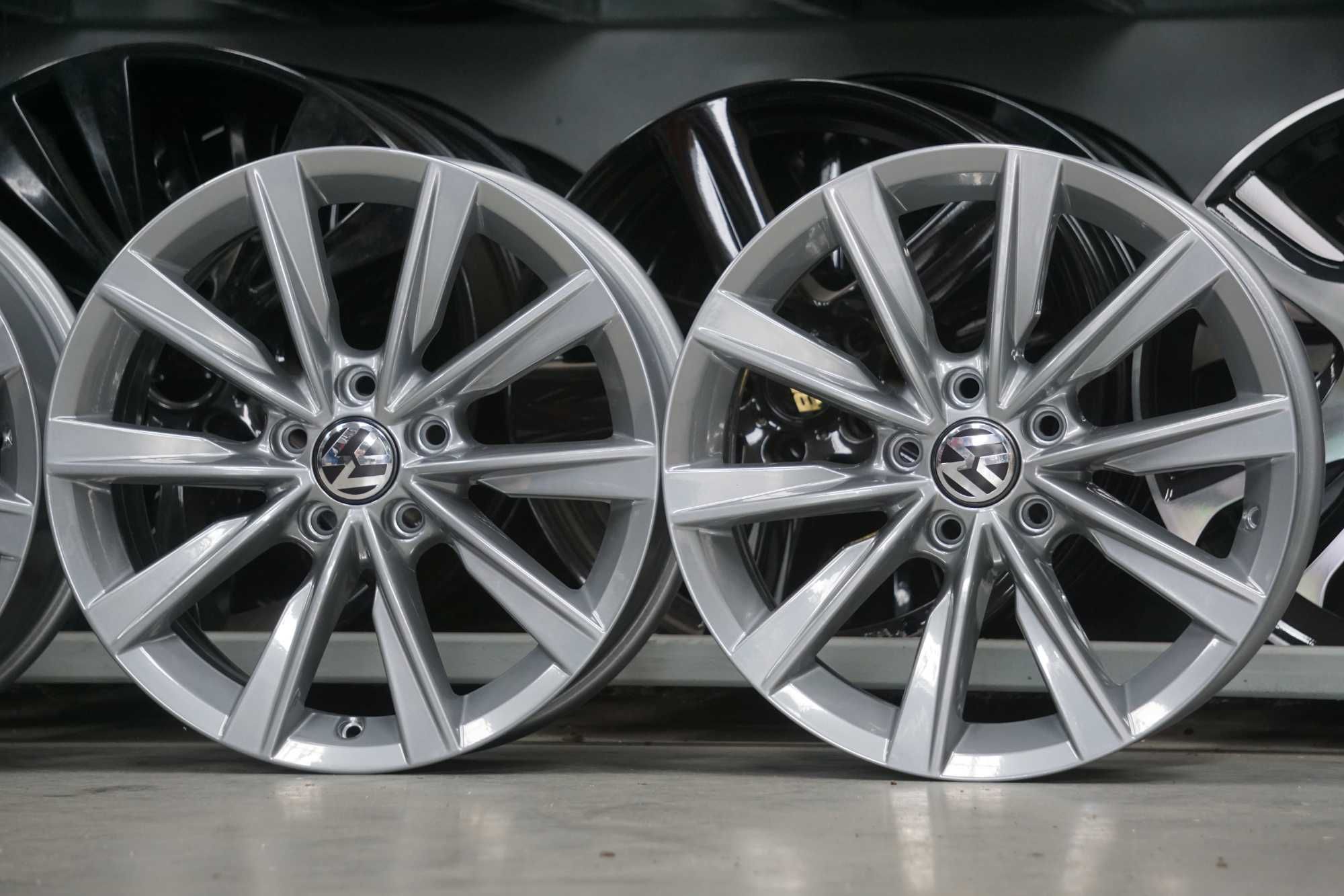Alufelgi oryginał VW 5N0 5x112 7Jx17 et43 cb57,1mm efekt Vicrom