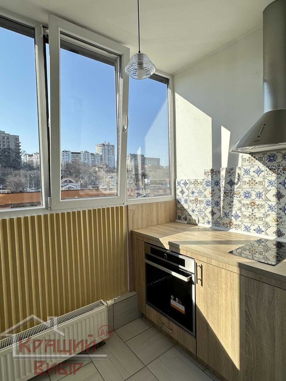 Продаж гарної квартири в ЖК Сімейний, р-н Митниця