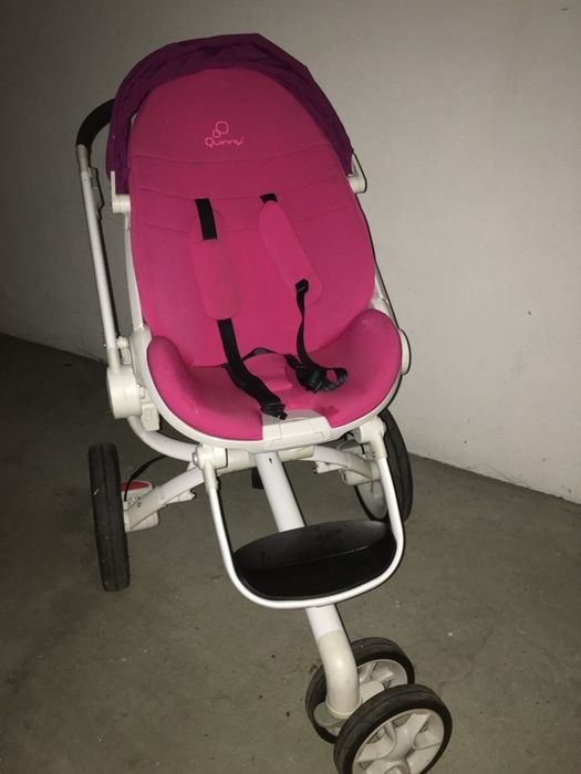 Carrinho para menina Quinny Rosa/branco