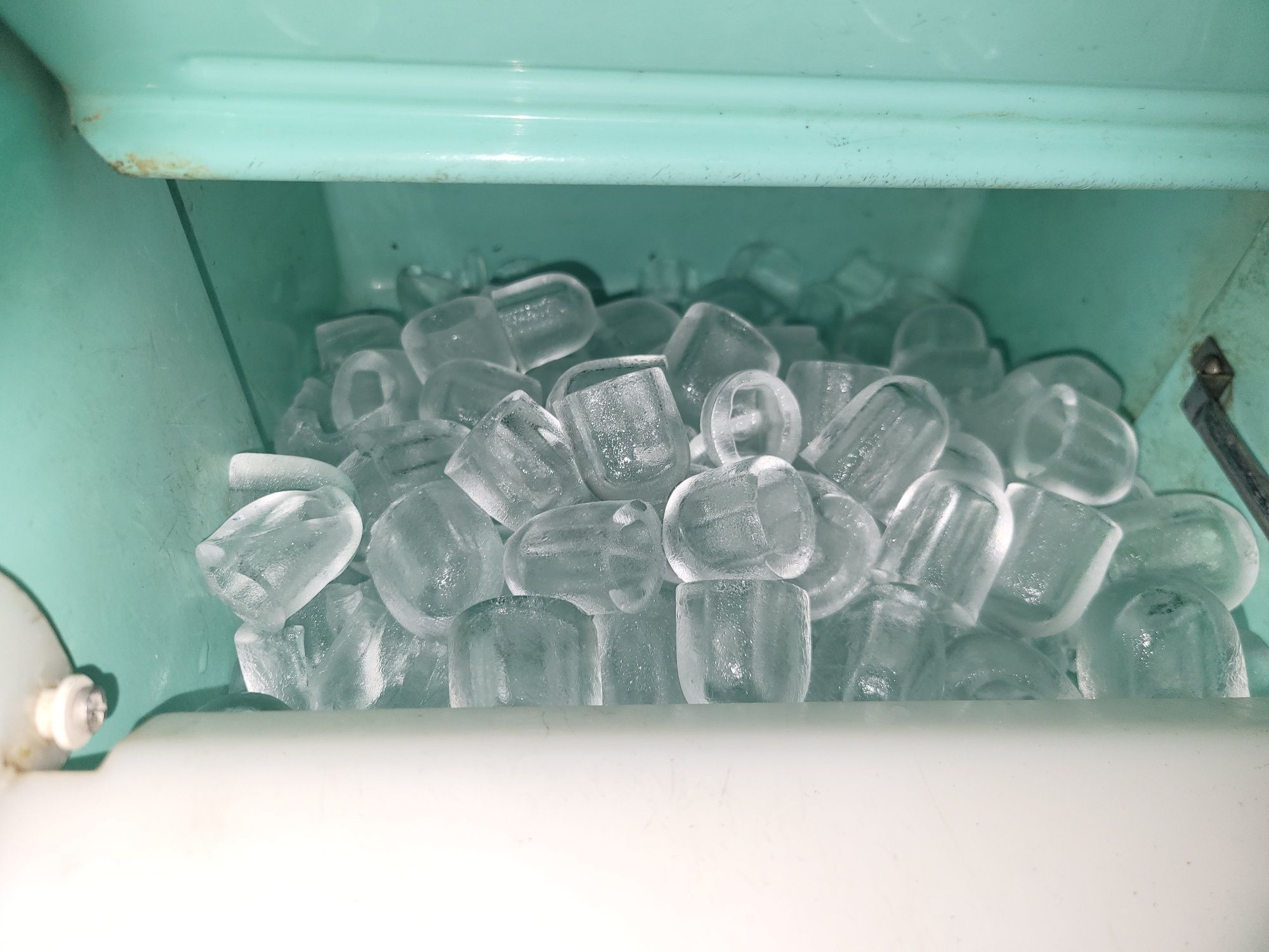 Máquina de fazer gelo Icematic com entrega e garantia