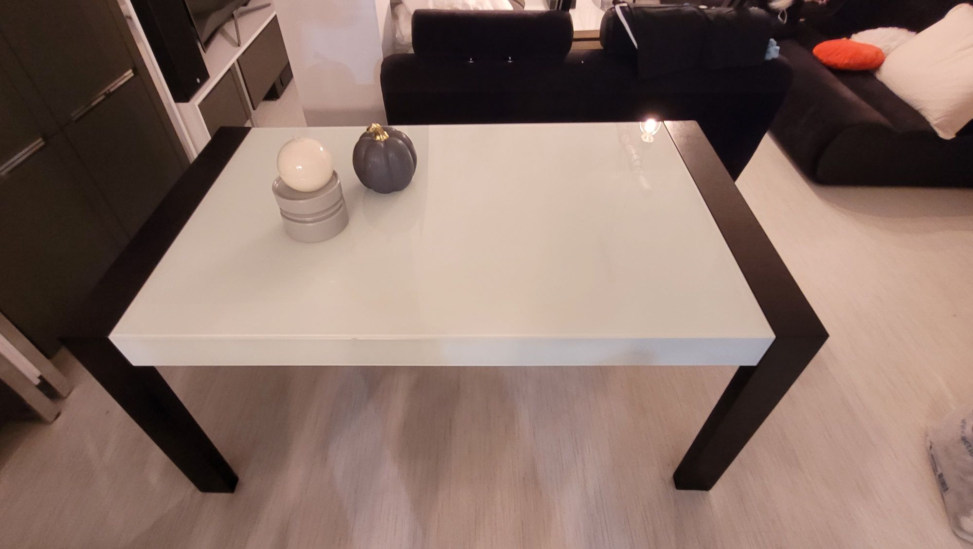Stół do salonu szkło,drewno, rozkladany