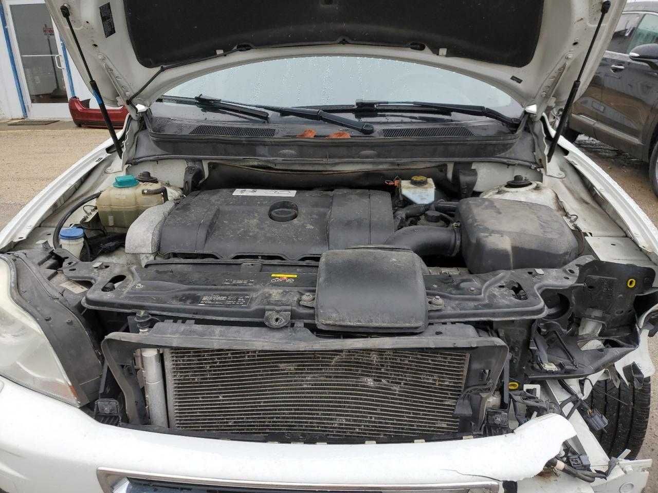 2011r. VOLVO XC90 3.2 4x4 V6 R Design mała szkoda NA MIEJSCU TV w sied