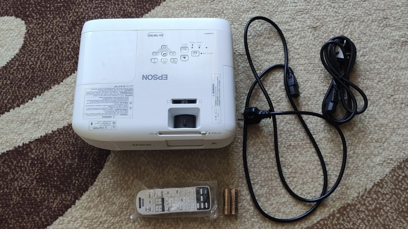 Projektor rzutnik Epson EH TW740 idealny