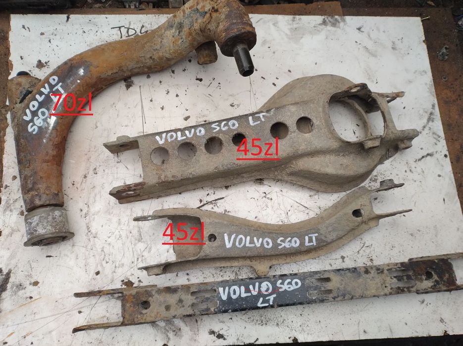 VOLVO S60 I  wahacz tył prawy lewy