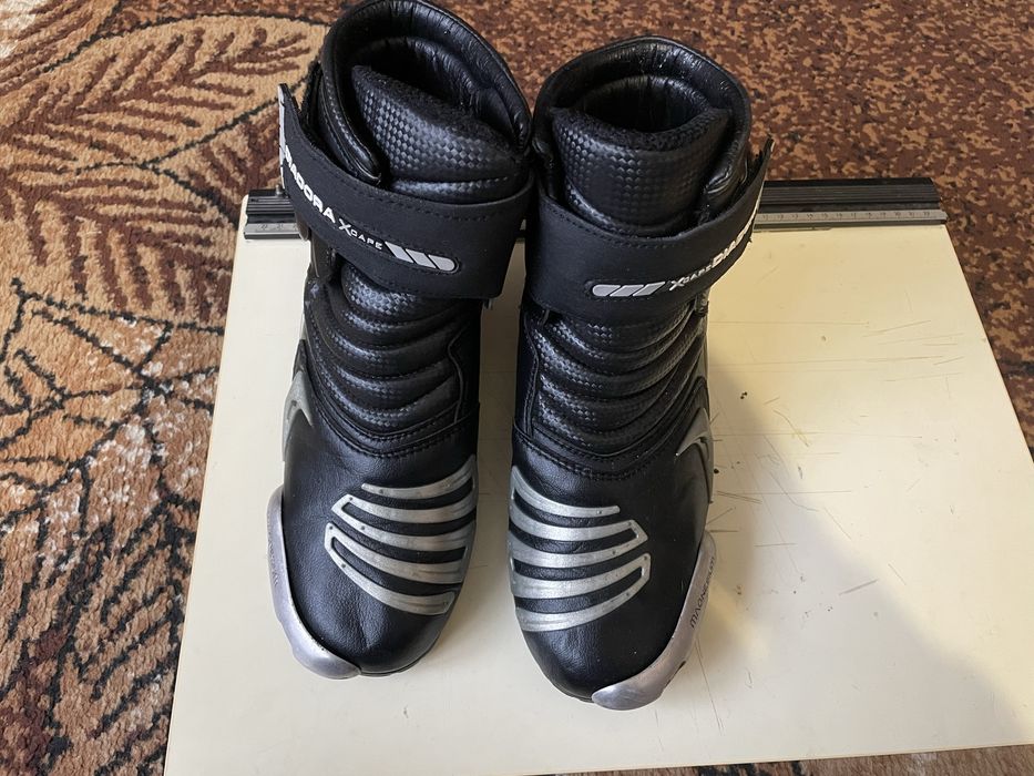 Мотоботинки 43 р