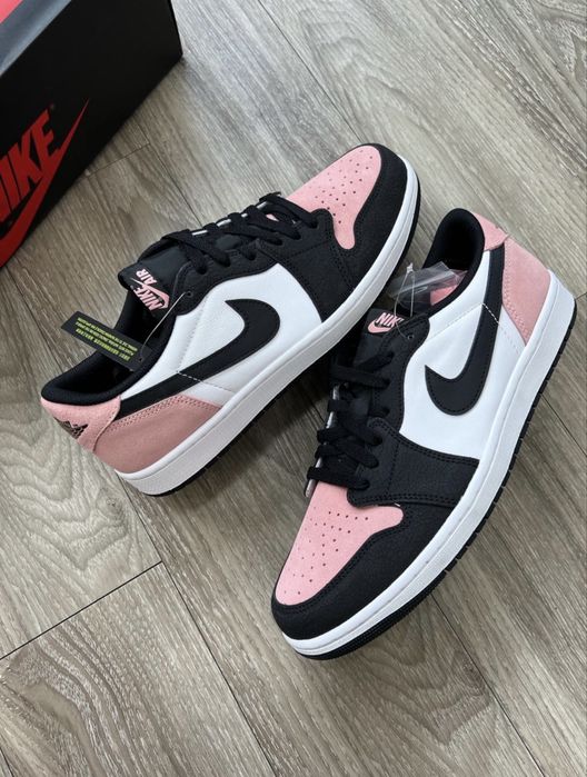 Оригінальні Кросівки Nike Air Jordan 1 Low OG Bleached Coral Джордан
