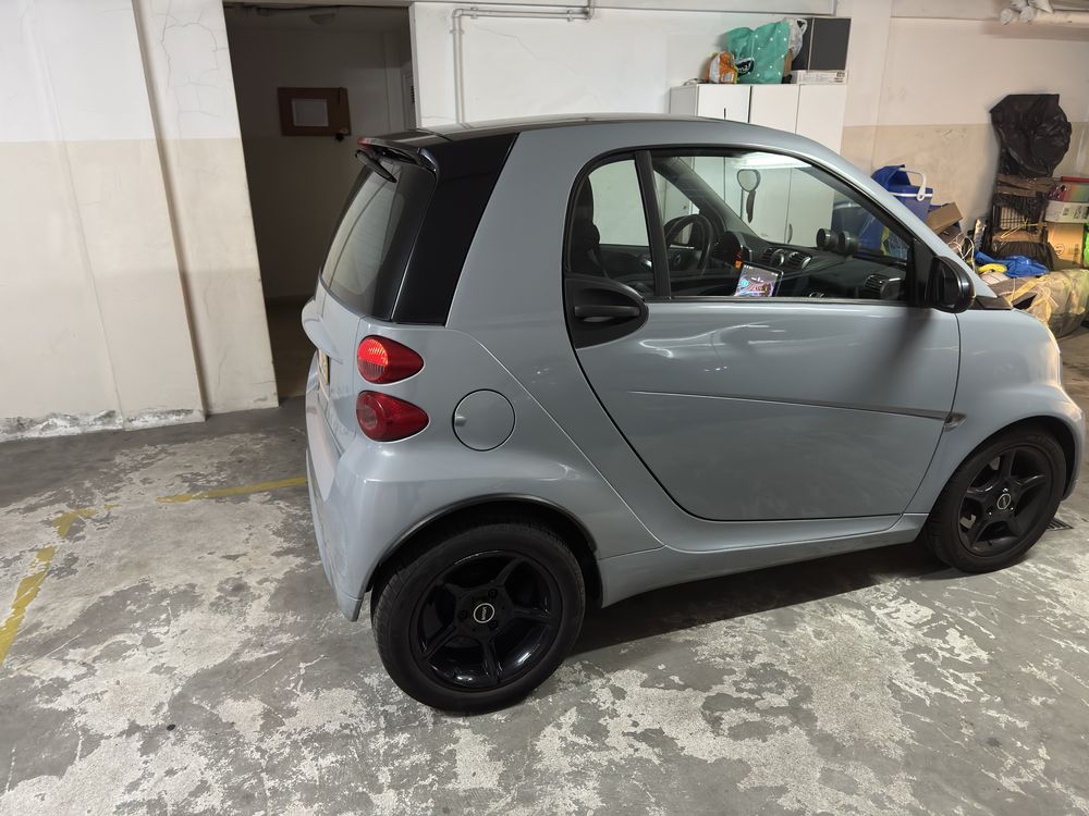 Smart 451 gasolina económico 130 mil km muito estimado e com extras