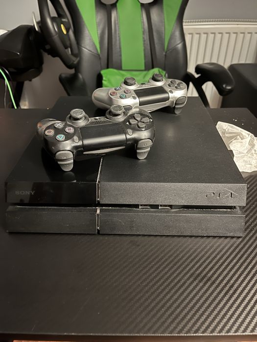 Konsola PS4    500gb