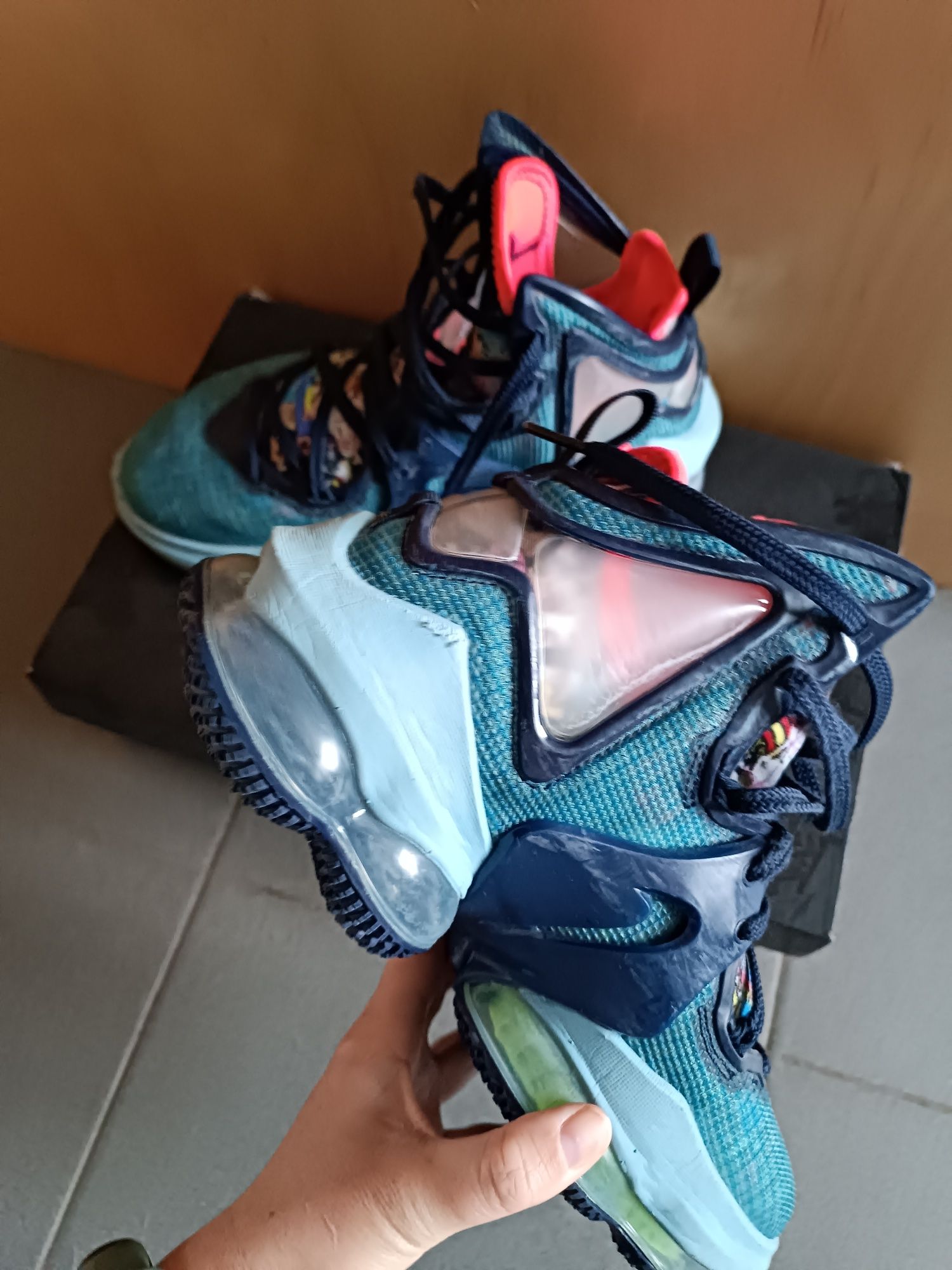 кросівки Nike Lebron 19 баскетбольні