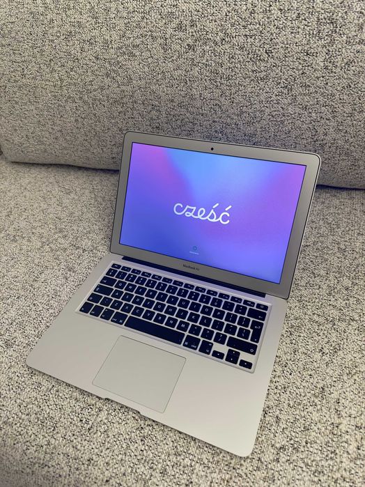 MacBook Air 13" A1466 Early 2015 i5 8GB RAM 128GB SSD + stojak gratis