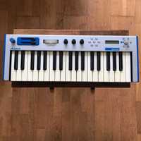 bom estado Alesis micron