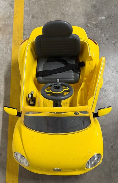 Carro eléctrico VW beetle infantil!