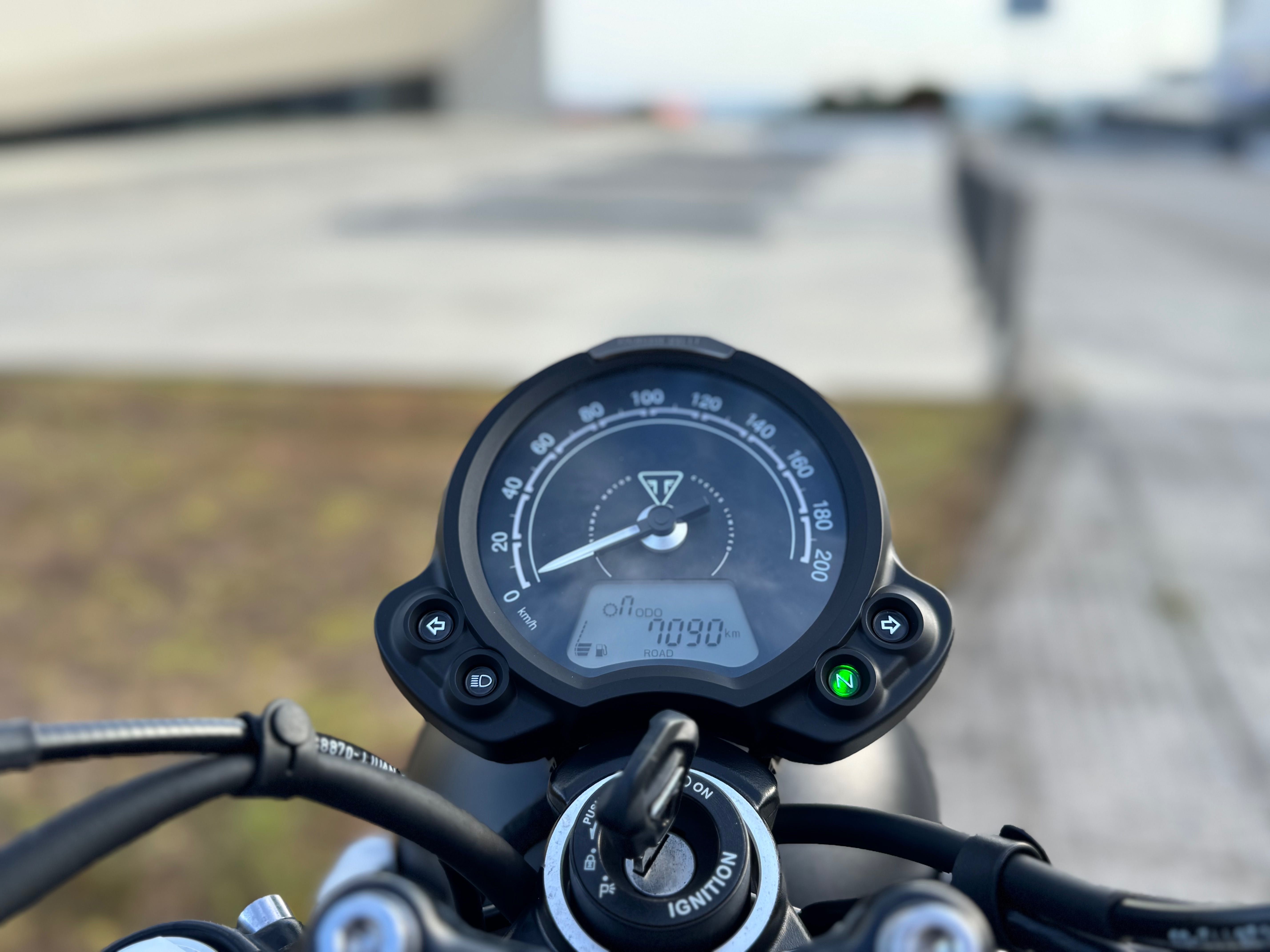 Triumph Street Scrambler 2021 | 7.000Km | Muitos extras